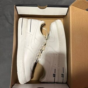 Men’s size 9.5 Air Force 1 double air